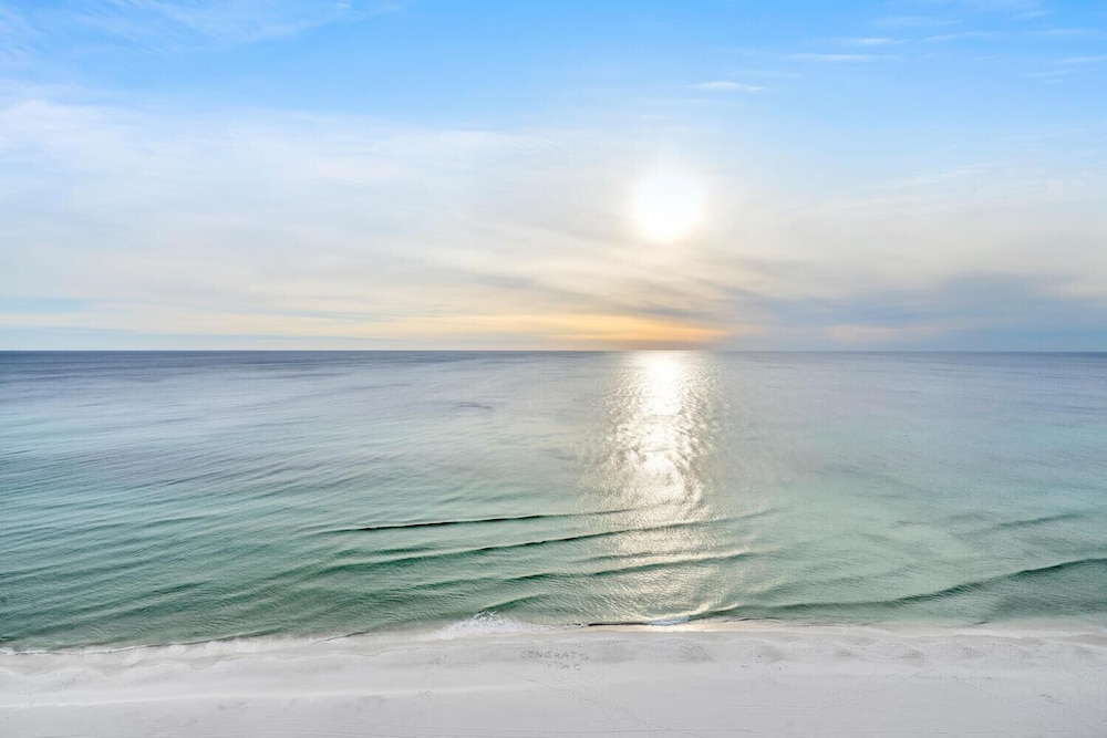 Majestic Beach Towers 1 1710 - photo 20