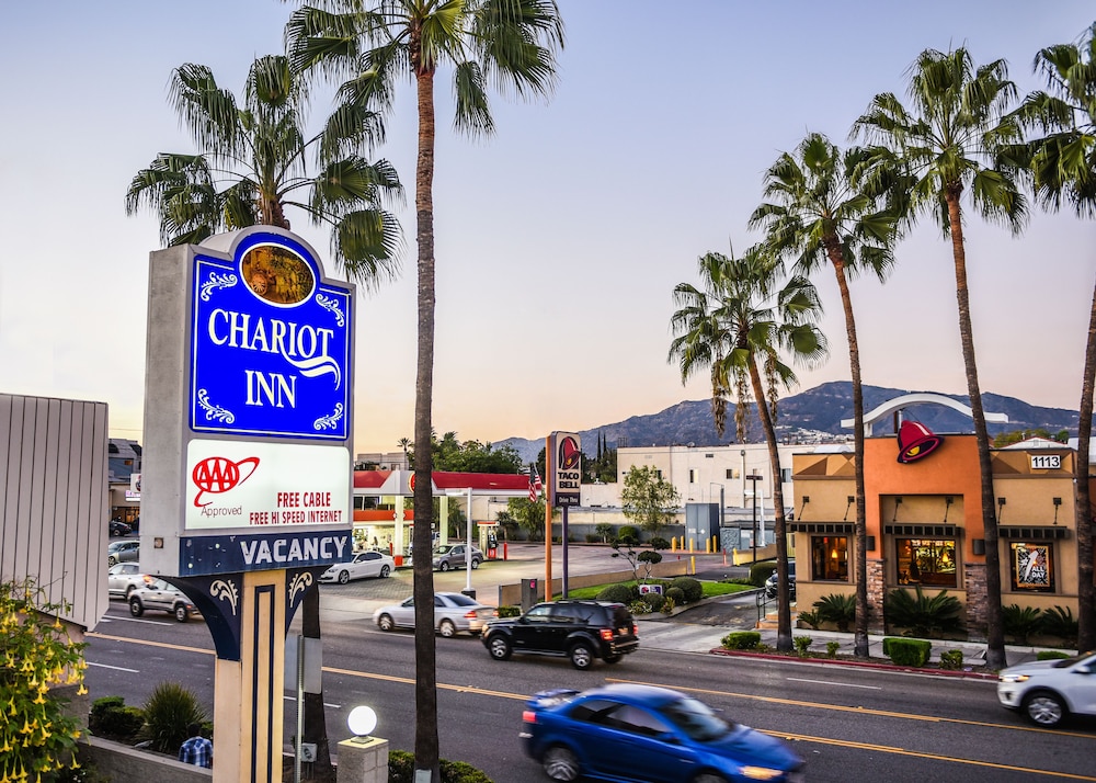 Chariot Inn Glendale Pasadena - photo 28