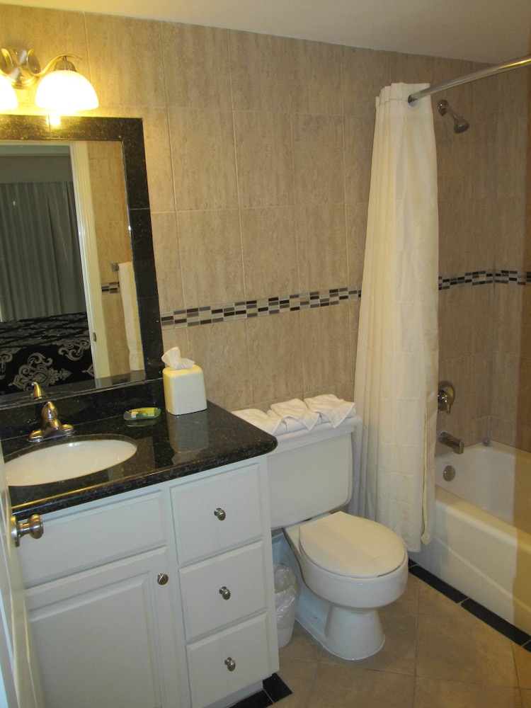 Isla Grand Beach Resort - photo 25
