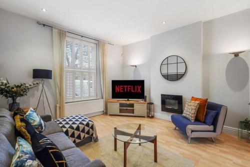 3 Bedroom Townhouse on Harrogate's Famous stray — 4-Star Luxury Hotel in Harrogate, United Kingdom