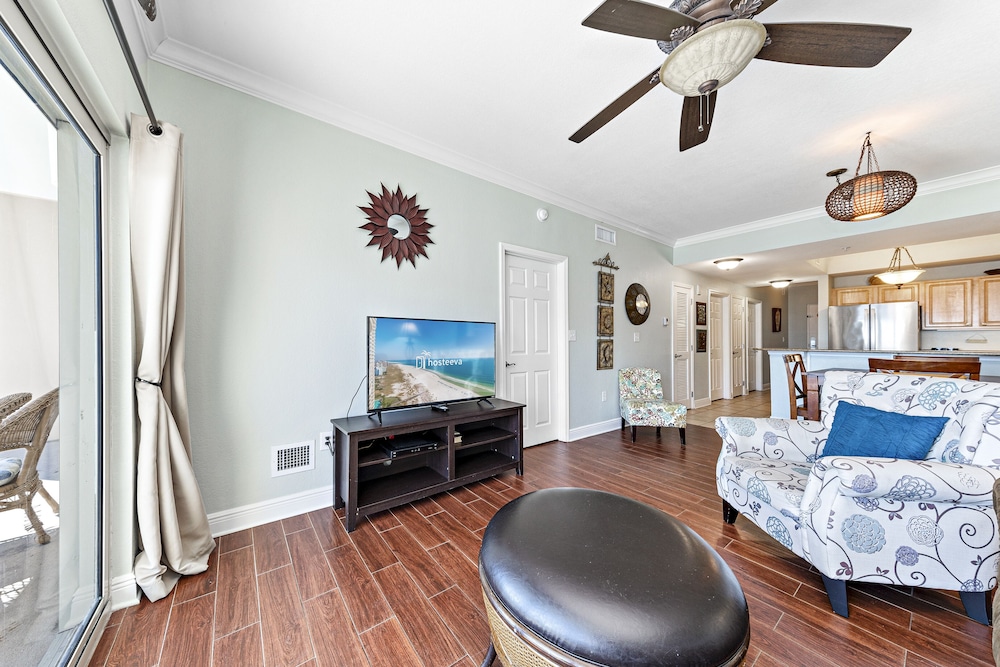 Crystal Tower Comfort Condos by Hosteeva - photo 51
