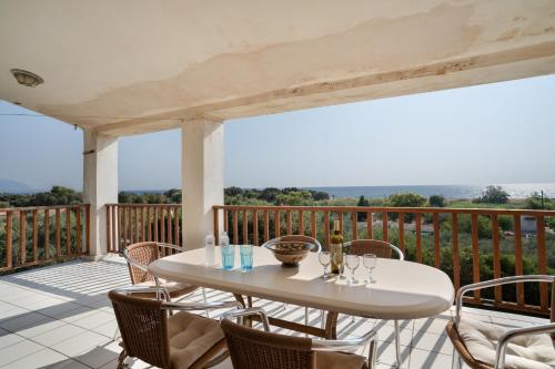 Villa Sugar Town — 4-Star Luxury Hotel in Zacharo, Greece