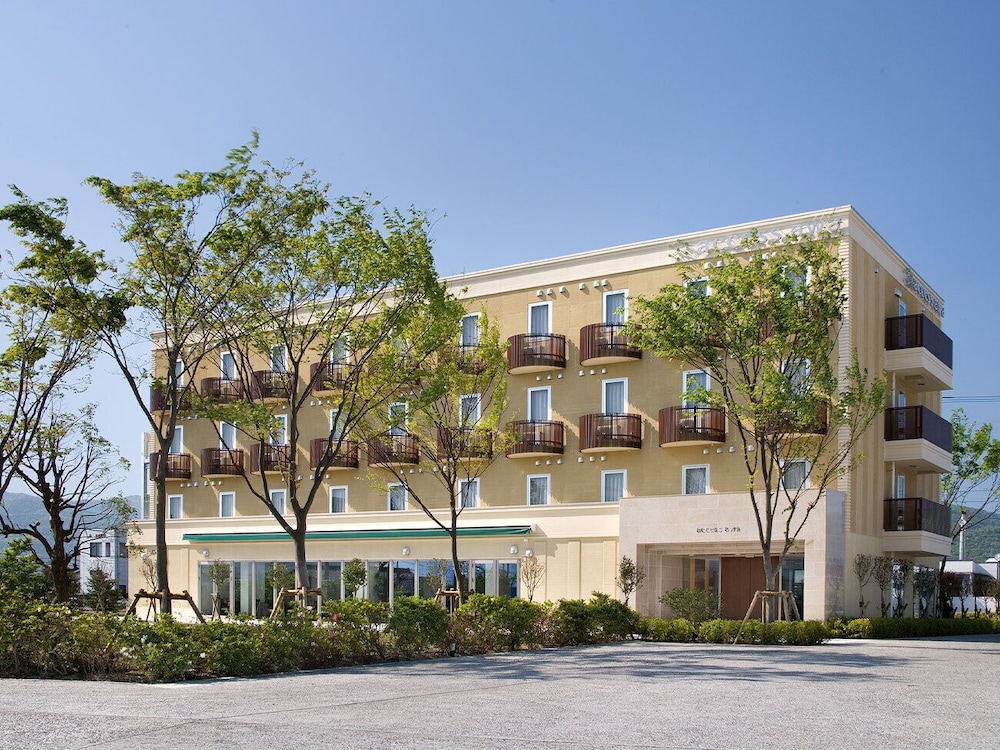 Business Hotel Access Awa — hotel in Awa