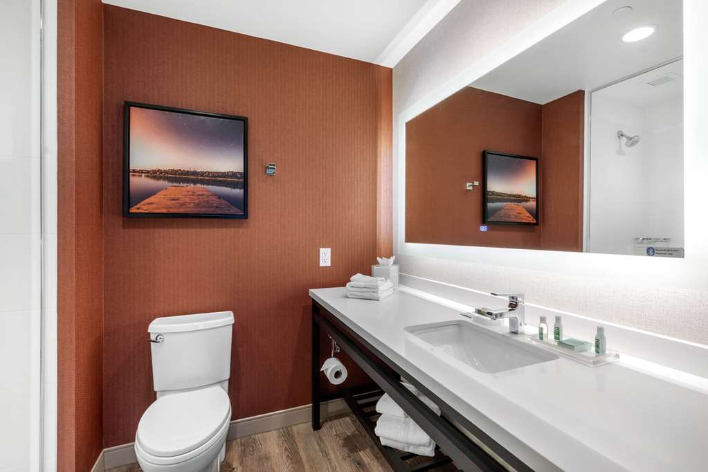Cambria Hotel Omaha Downtown - photo 23
