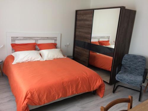 La parenthèse - carbon neutral hotel in Saintes