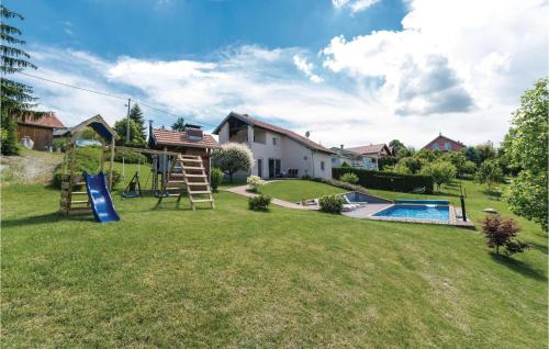 Three Bedroom Holiday Home In Starjak — 4-Star Luxury Hotel in Zagreb, Croatia