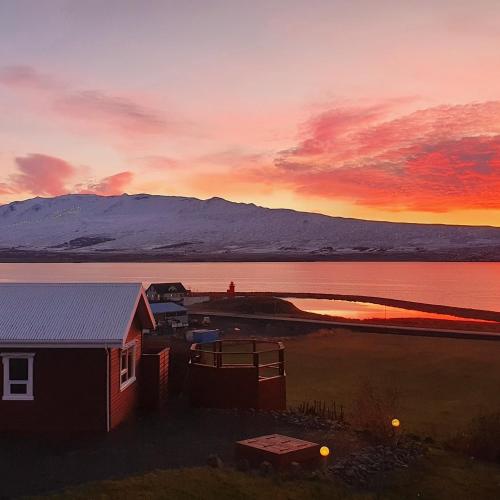 North Inn Guesthouse and Cabin