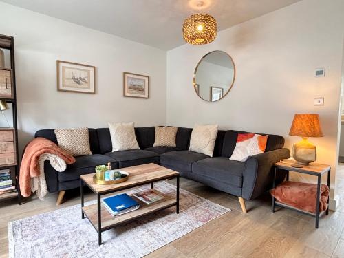 Kerensa 3 bed townhouse located close to the beach with Parking — 4-Star Luxury Hotel in Penzance, United Kingdom