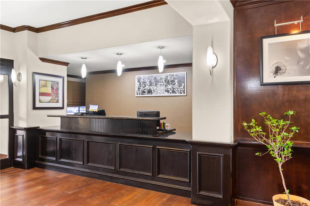 Sleep Inn & Suites Bush Intercontinental IAH East - photo 4