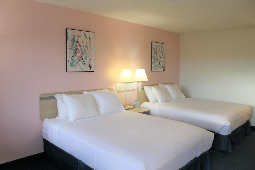 LuLu Hotel Silver City - photo 8