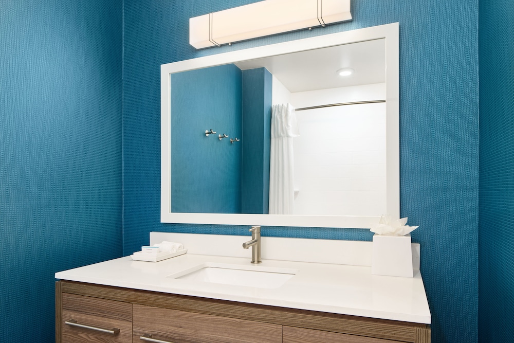 Home2 Suites by Hilton Pensacola Airport Medical Center - photo 14
