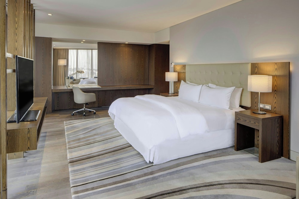 The Westin Santa Fe Mexico City