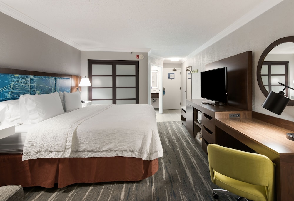 Hampton Inn & Suites Chicago Hoffman Estates - photo 11