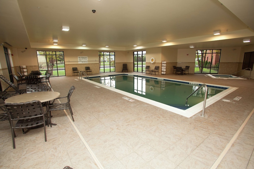 Hampton Inn Elmira Horseheads - photo 47
