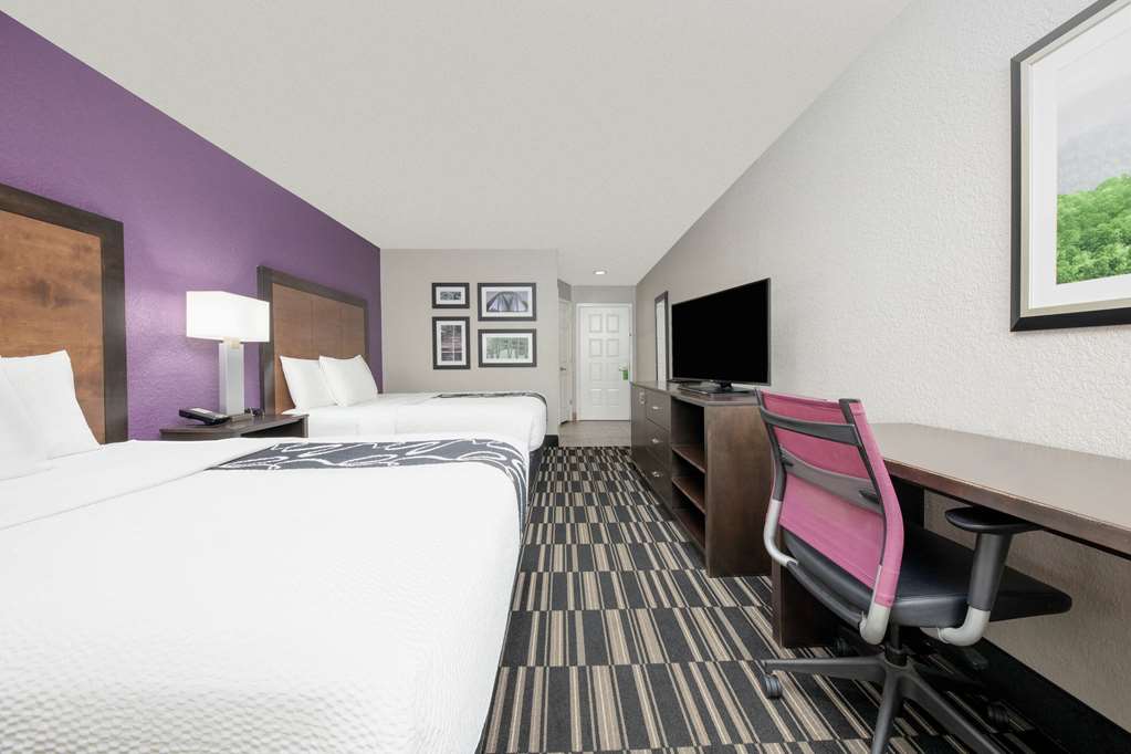 La Quinta Inn by Wyndham El Dorado - photo 17