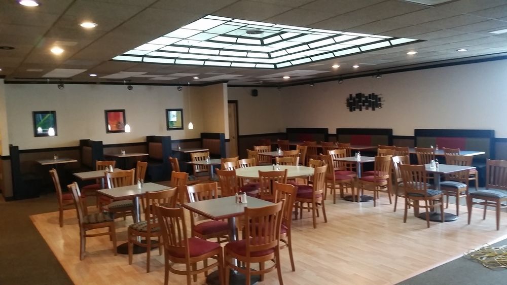 Grand Forks Inn & Suites - photo 14