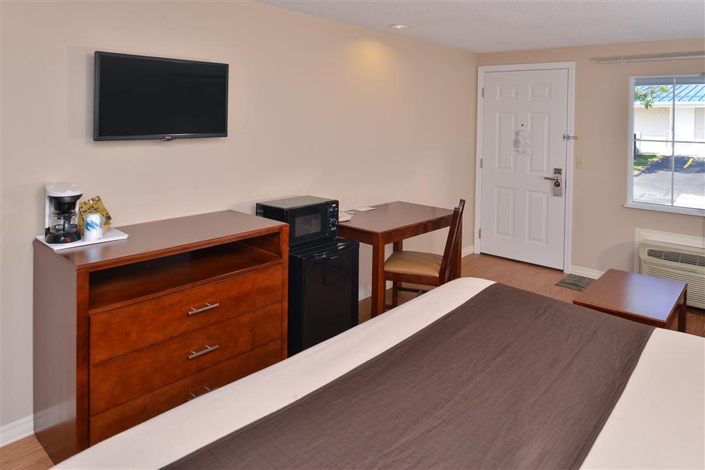 Americas Best Value Inn & Suites St. Clairsville Wheeling - photo 22