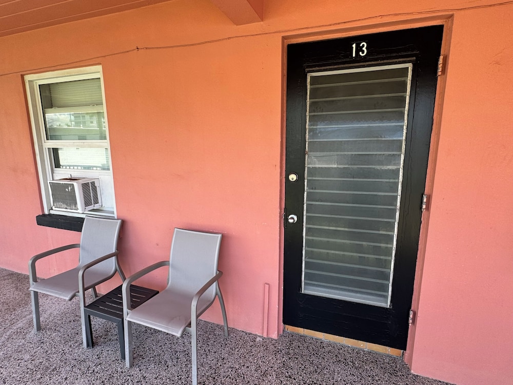 Rolo Beach Hotel - photo 30