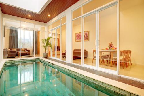 Villa Tentrem 1 Canggu By Bali Asia Villa — 4-Star Luxury Hotel in Canggu, Indonesia