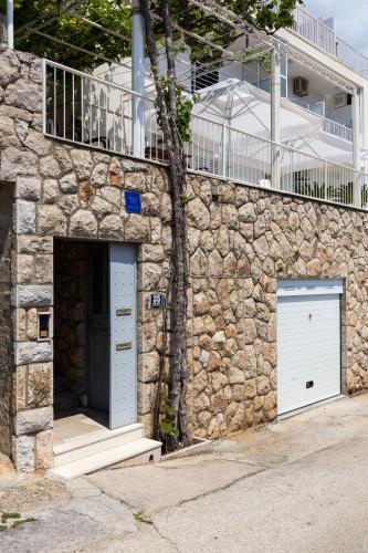 Apartment And Rooms Zora
