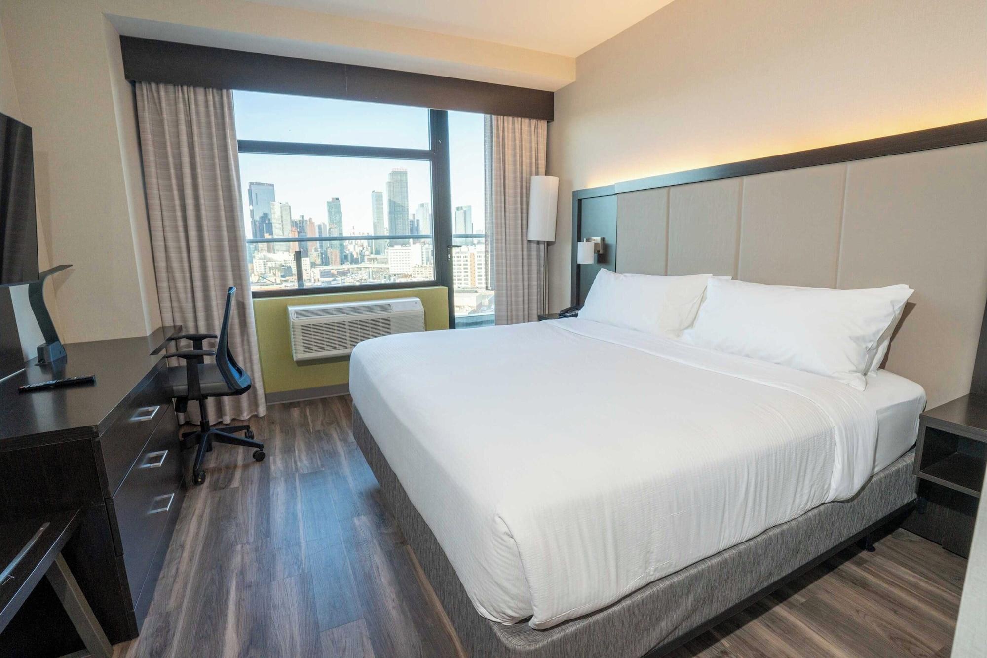 Holiday Inn Express Long Island City E New York by IHG - photo 23