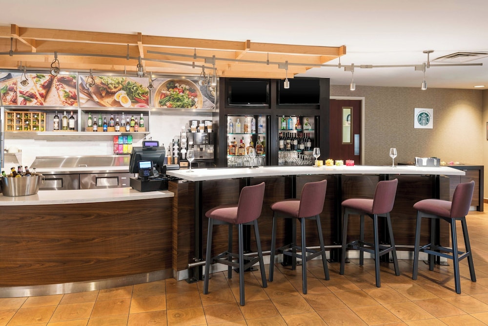 Courtyard by Marriott Philadelphia Valley Forge Collegeville - photo 30