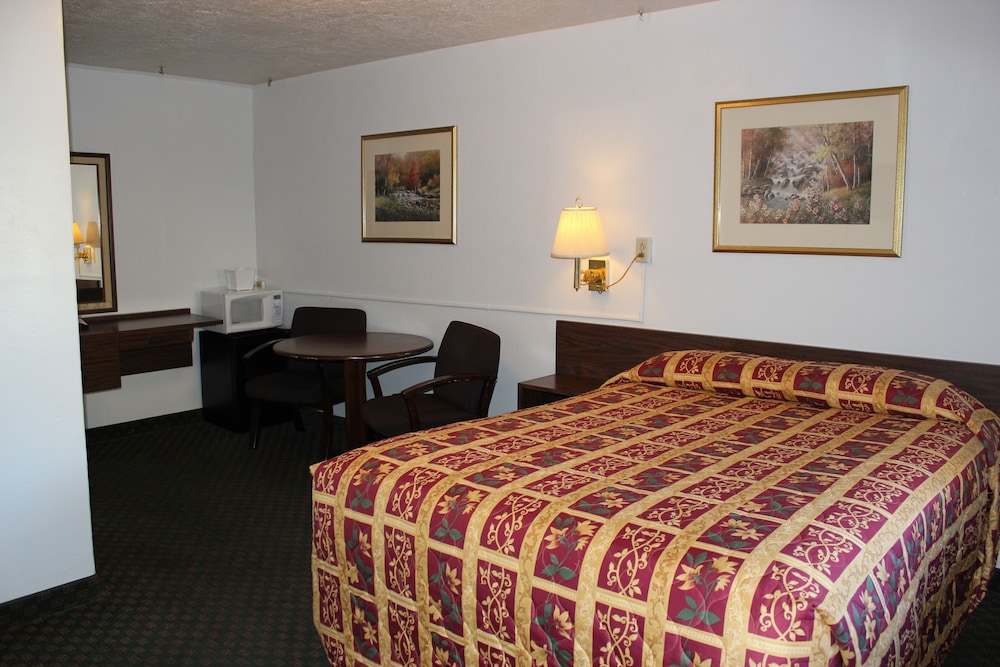 Lava Spa Motel & RV Park - photo 9