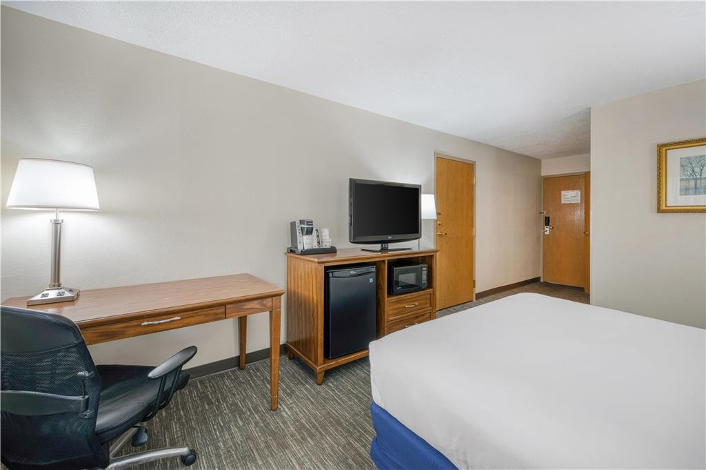 SureStay Plus Hotel by Best Western Elizabethtown Hershey - photo 31