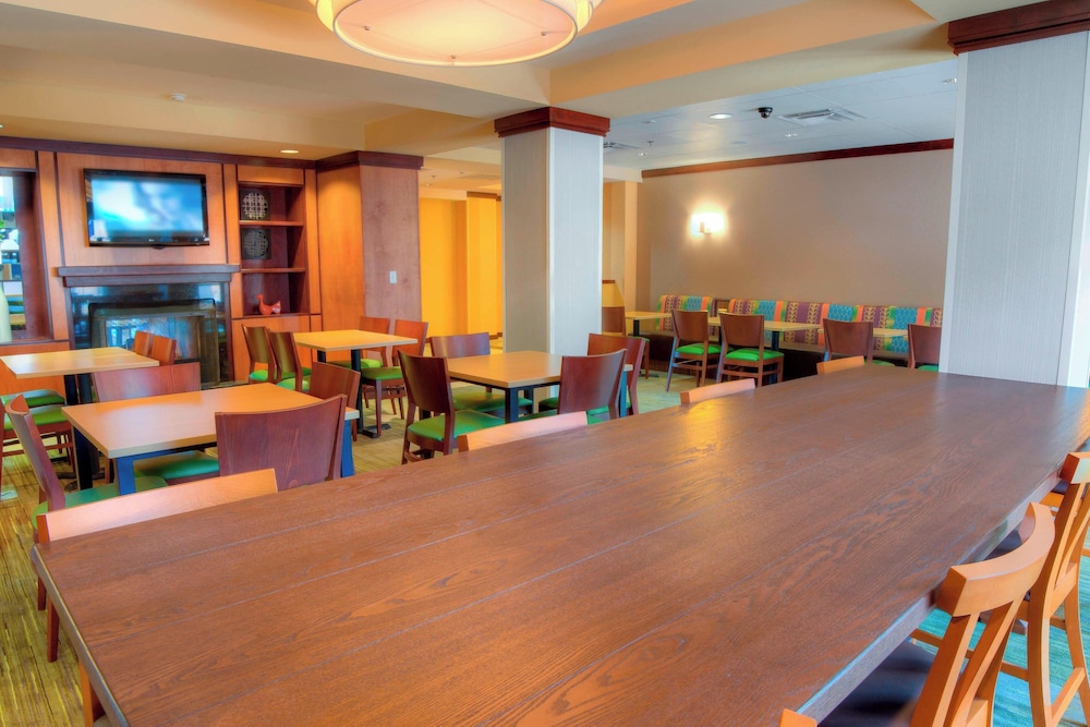 Fairfield Inn & Suites by Marriott Mobile Daphne E Shore - photo 26
