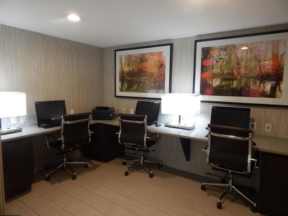 Best Western Plus Bradford Inn - photo 18