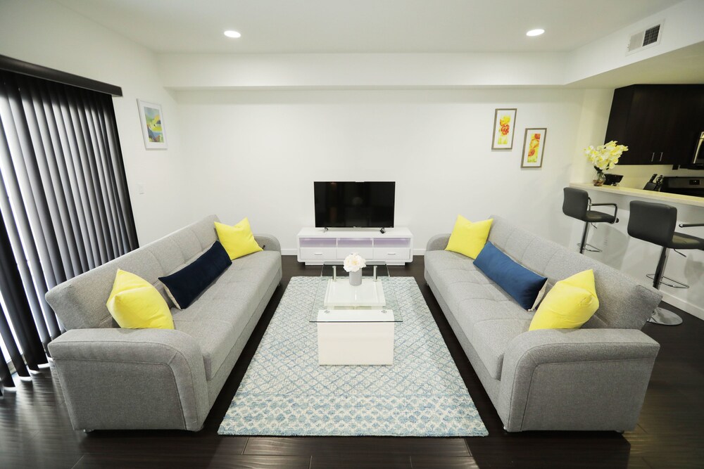 Hollywood Urban Residences - photo 16