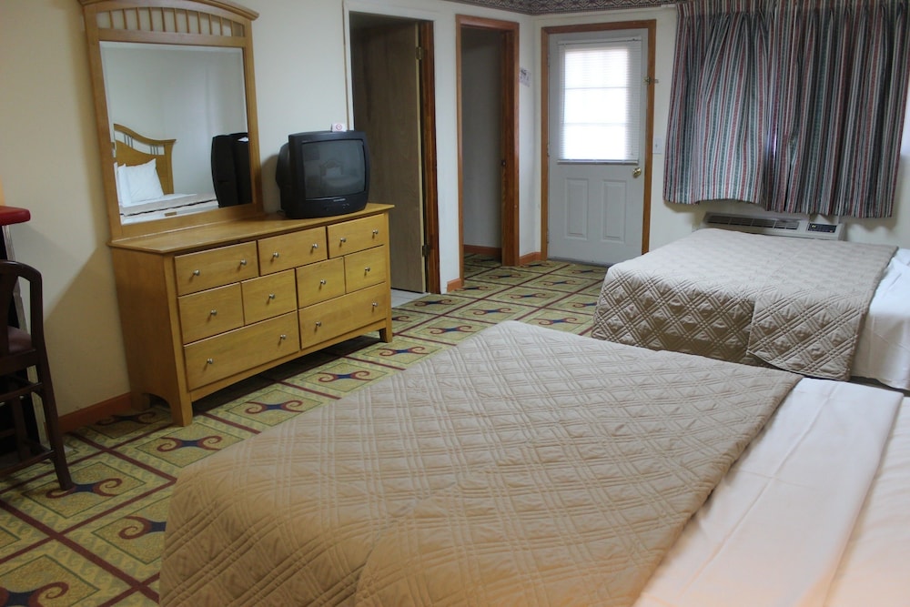 Berkshire Travel Lodge - photo 16