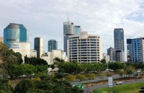 Point Residences — Kangaroo Point — photo 4