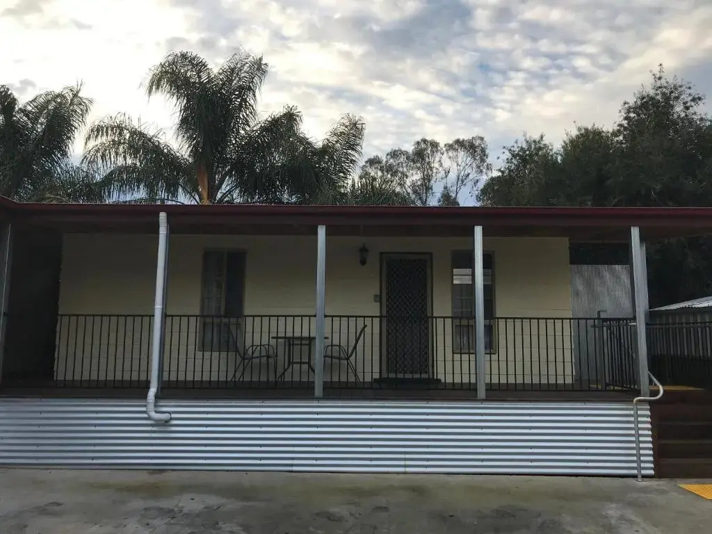 Echuca Holiday Units — 4-Star Luxury Hotel in Echuca, Australia