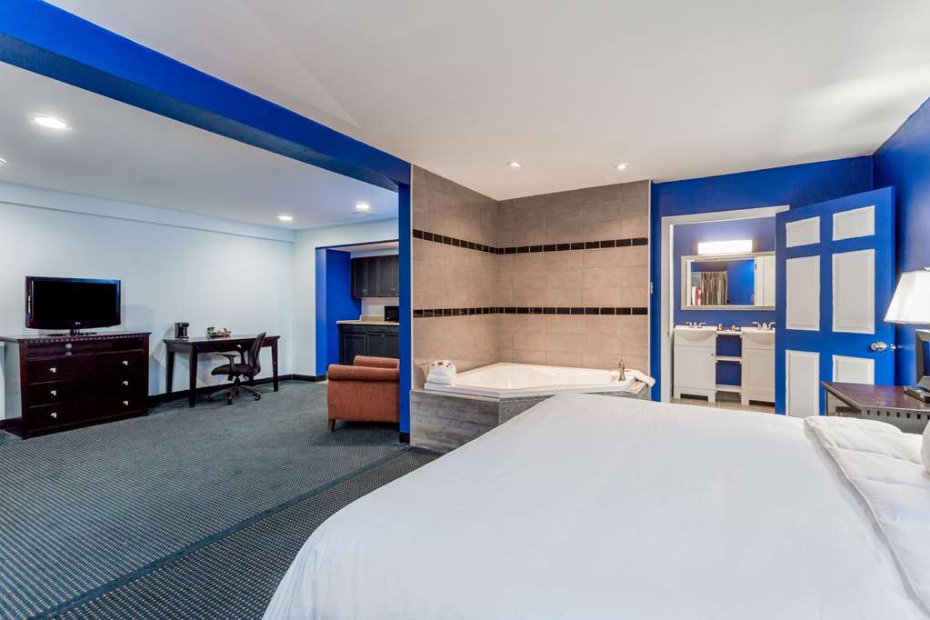 Days Inn by Wyndham Salisbury - photo 16
