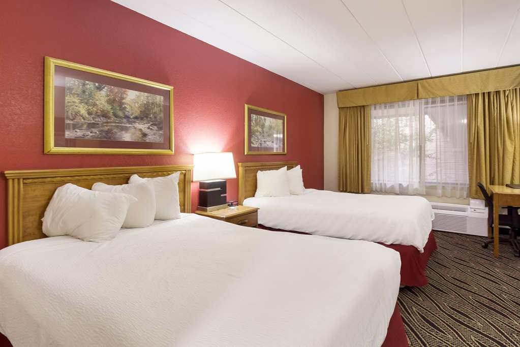 Best Western Braddock Inn - photo 23