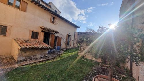 La Casa di Lucapietro Dimora Storica — 4-Star Luxury Hotel in Spoleto, Italy
