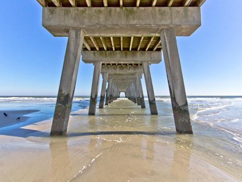 Captains Watch 8 — 4-Star Luxury Hotel in Tybee Island, United States