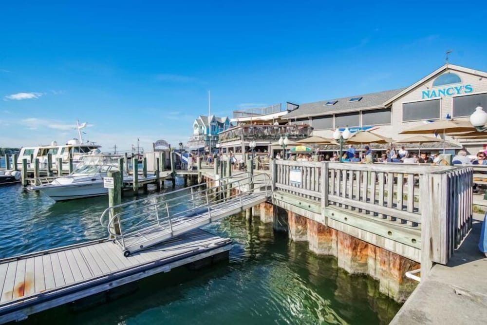 Harbor Landing Resort - photo 15