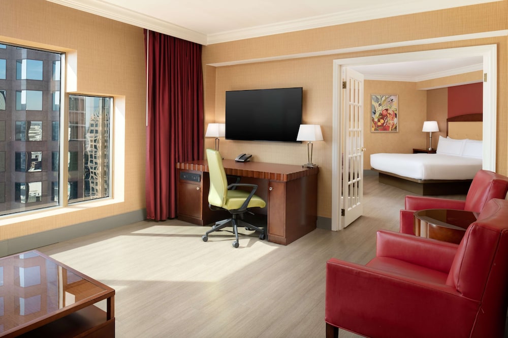 Hilton Charlotte Uptown - photo 18