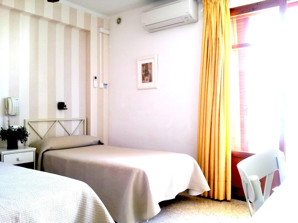 Tramontana - carbon neutral hotel in Benicassim