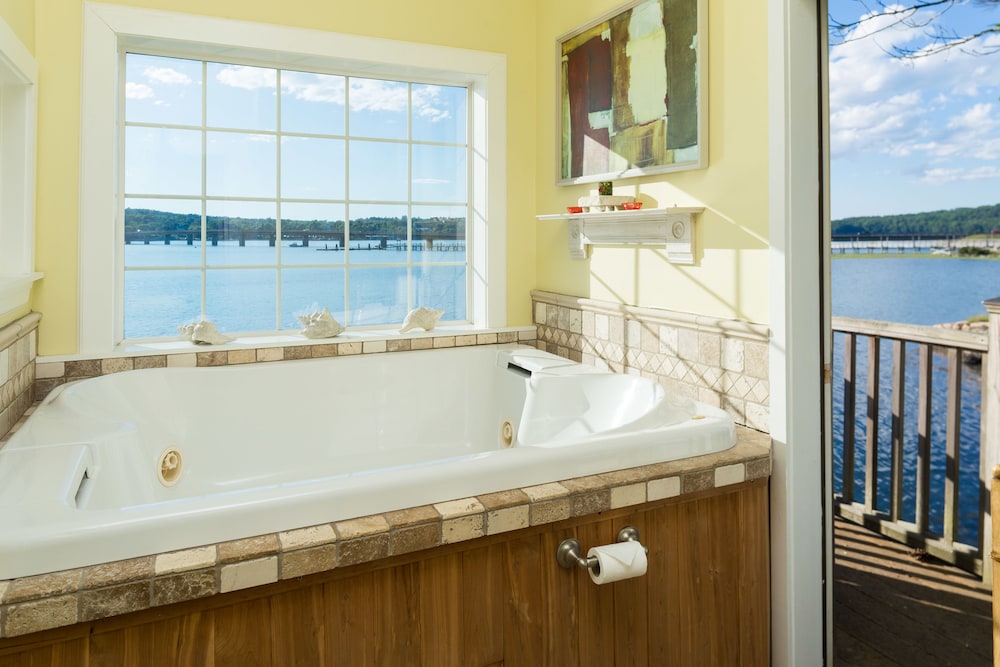 Sheepscot Harbour Village Resort - photo 355