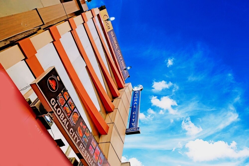 Global City Hotel in Colombo, Sri Lanka