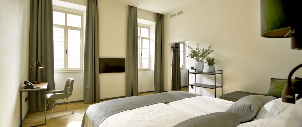 Garden Rooms - carbon neutral hotel in Maribor