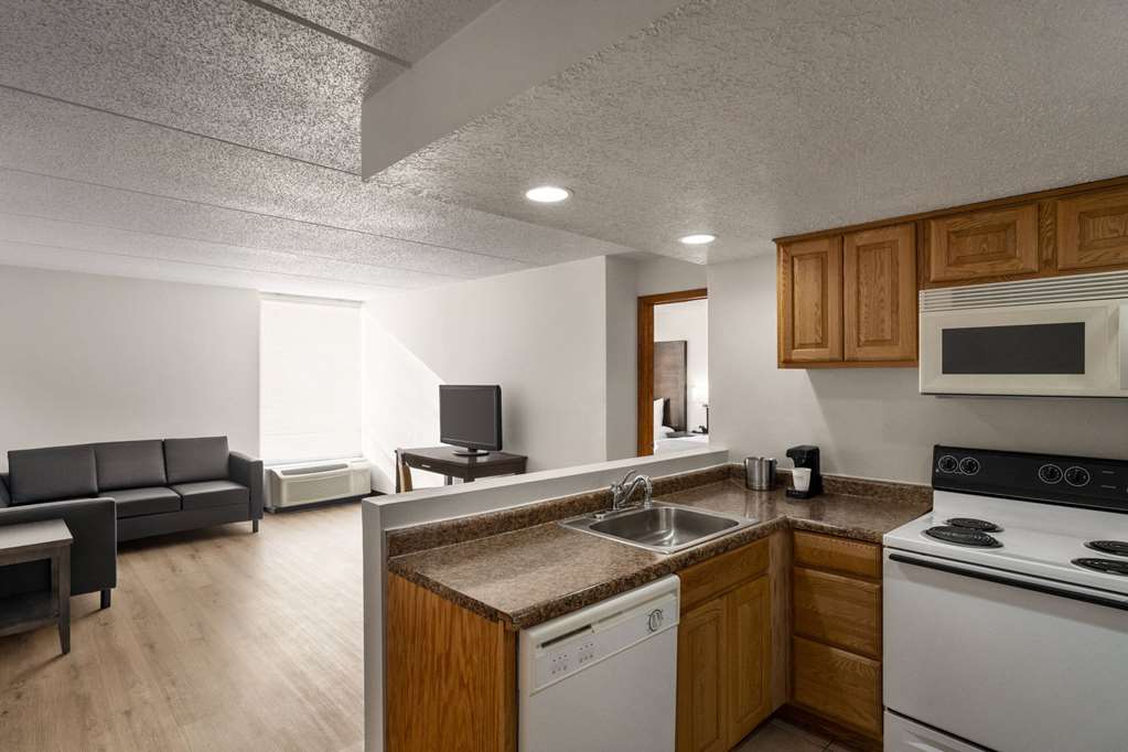 AmericInn by Wyndham Rochester Near Mayo Clinic - photo 54