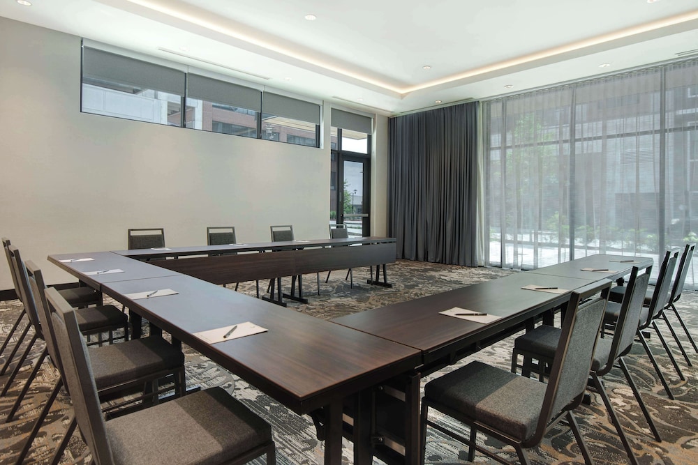 Embassy Suites By Hilton Alpharetta Halcyon - photo 59