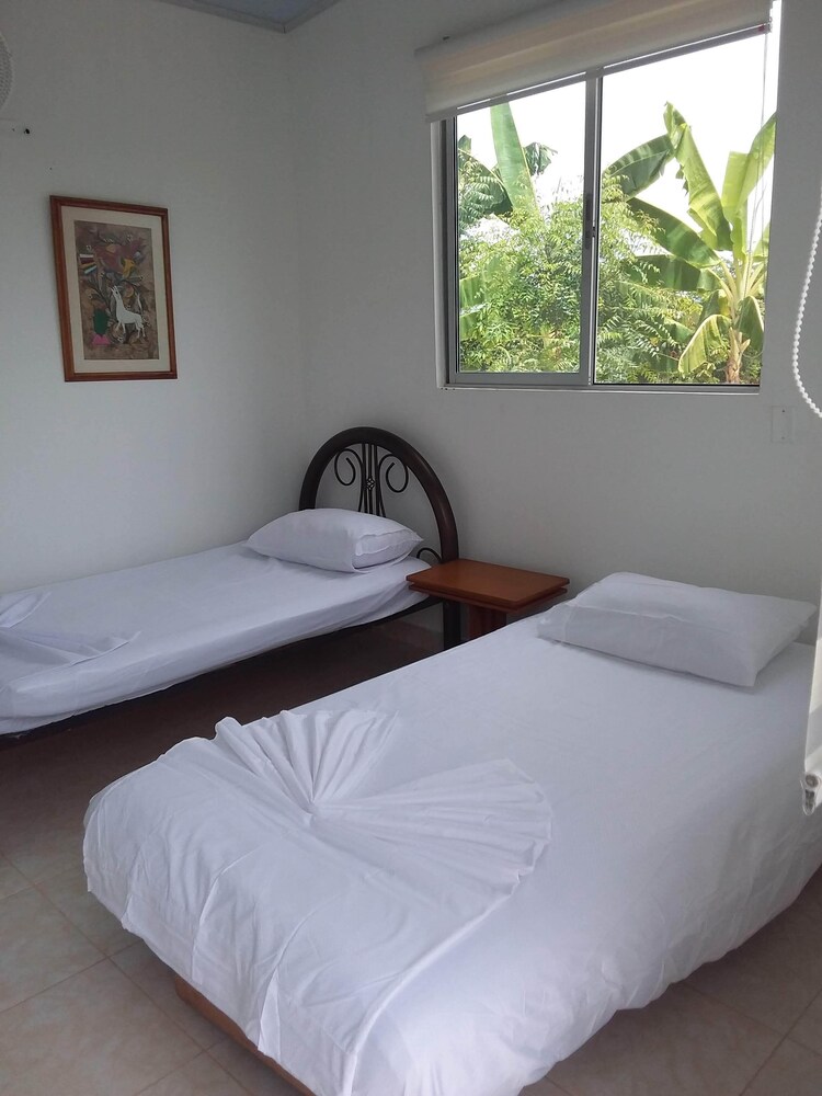 C&H Campestre El Oasis — Ricaurte — photo 5