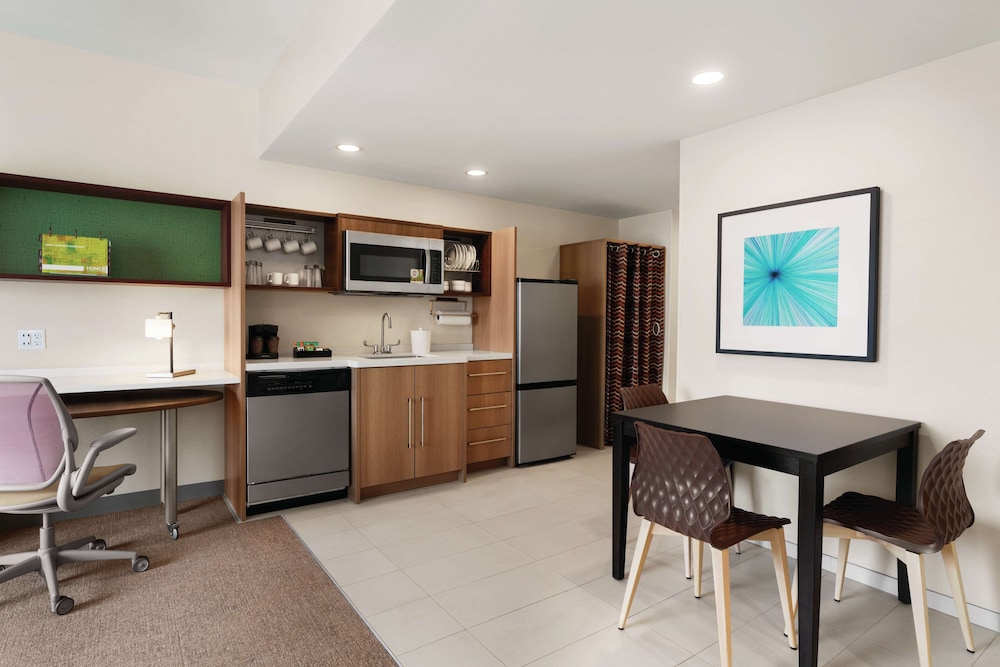Home2 Suites by Hilton Lancaster - photo 16