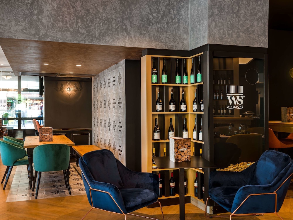 מזון ומשקאות