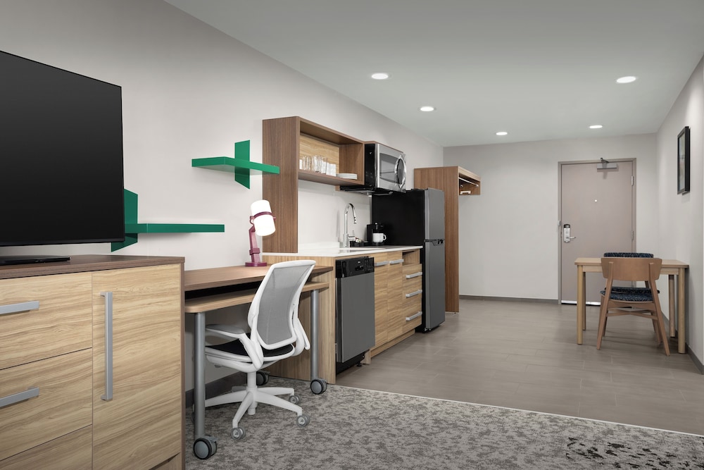 Home2 Suites by Hilton Lubbock University - photo 19